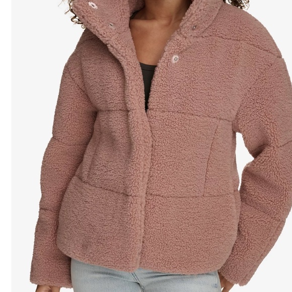 Levi's Quilted Faux Fur Short Teddy Jacket, size M - Picture 2 of 16